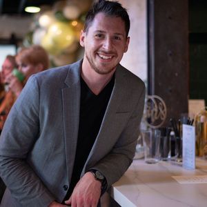 Meet your Posher, Laureen